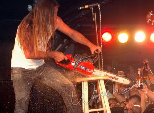 Jackyl concert photo by Wayne Dennon