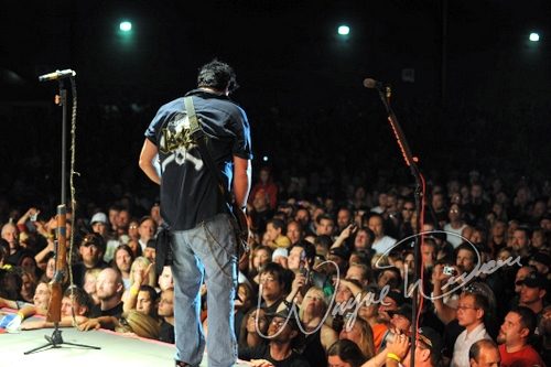 Jackyl live concert photo by Wayne Dennon