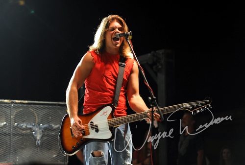 Jackyl live concert photo by Wayne Dennon