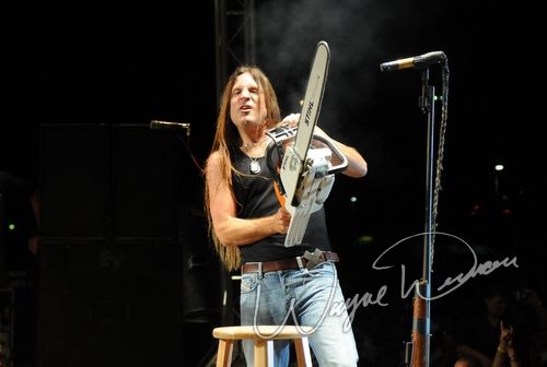 Jackyl live concert photo by Wayne Dennon