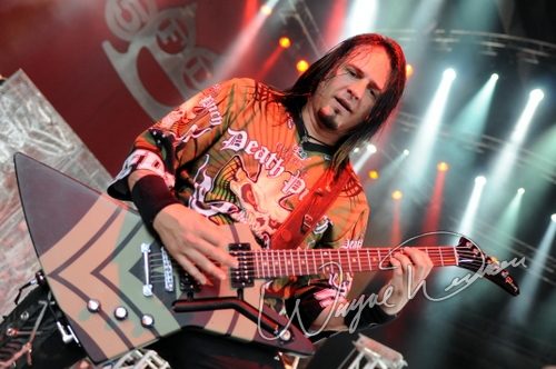 Five Finger Death Punch concert photo by Wayne Dennon