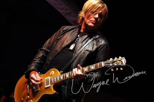 Gibson Rock Star Jam live concert photo by Wayne Dennon
