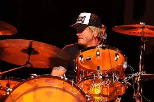 Gibson Rock Star Jam live concert photo by Wayne Dennon