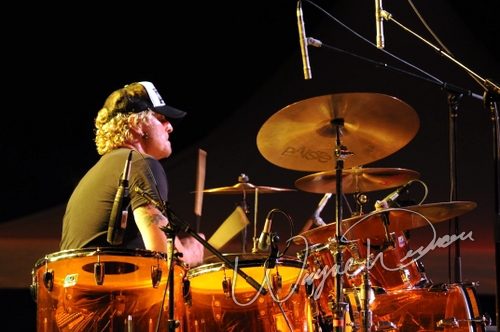 Gibson Rock Star Jam live concert photo by Wayne Dennon