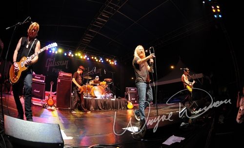 Gibson Rock Star Jam live concert photo by Wayne Dennon