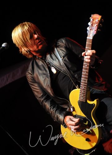 Gibson Rock Star Jam live concert photo by Wayne Dennon