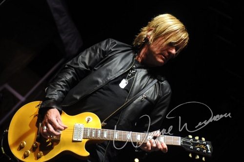 Gibson Rock Star Jam live concert photo by Wayne Dennon
