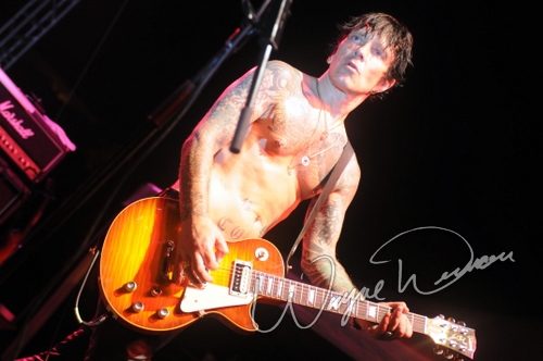 Gibson Rock Star Jam live concert photo by Wayne Dennon