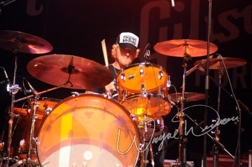 Gibson Rock Star Jam live concert photo by Wayne Dennon
