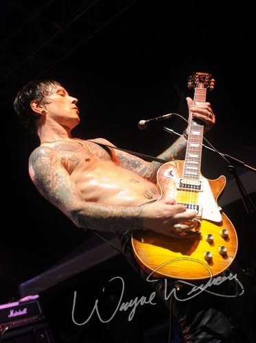 Gibson Rock Star Jam live concert photo by Wayne Dennon