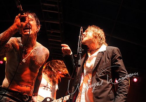 Gibson Rock Star Jam live concert photo by Wayne Dennon
