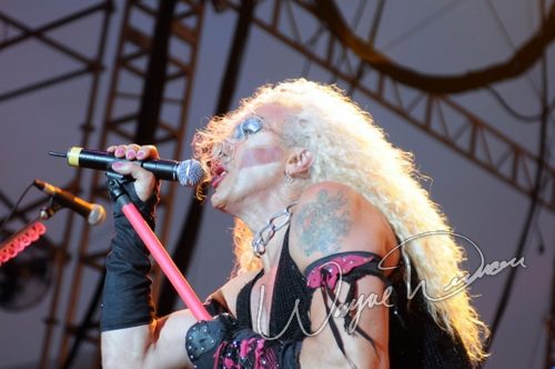 Twisted Sister live concert photo by Wayne Dennon