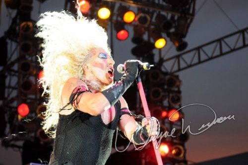 Twisted Sister live concert photo by Wayne Dennon