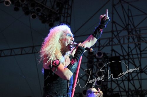 Twisted Sister live concert photo by Wayne Dennon