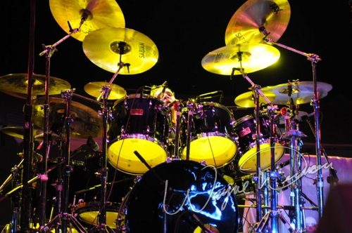 Twisted Sister live concert photo by Wayne Dennon