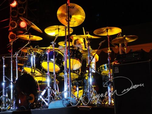 Twisted Sister live concert photo by Wayne Dennon