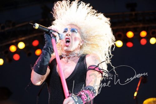 Twisted Sister live concert photo by Wayne Dennon