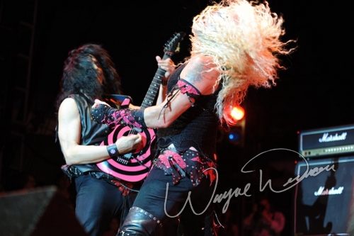Twisted Sister live concert photo by Wayne Dennon