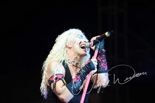 Twisted Sister live concert photo by Wayne Dennon