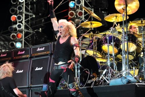 Twisted Sister live concert photo by Wayne Dennon