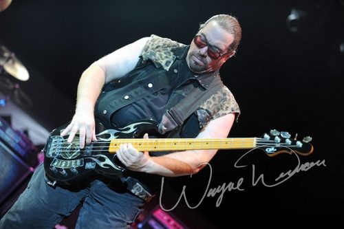 Twisted Sister live concert photo by Wayne Dennon