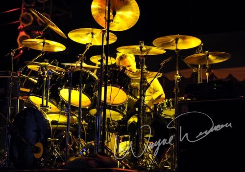 Twisted Sister live concert photo by Wayne Dennon