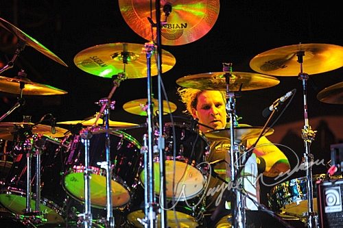 Twisted Sister live concert photo by Wayne Dennon