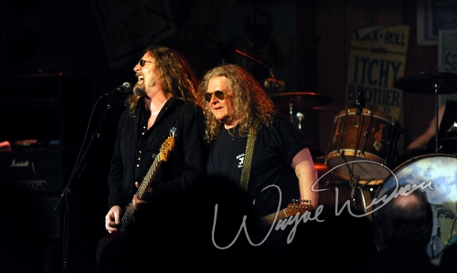 Kentucky Headhunters by Wayne Dennon
