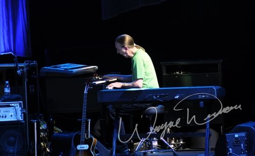 Eric Clapton concert photo by Wayne Dennon