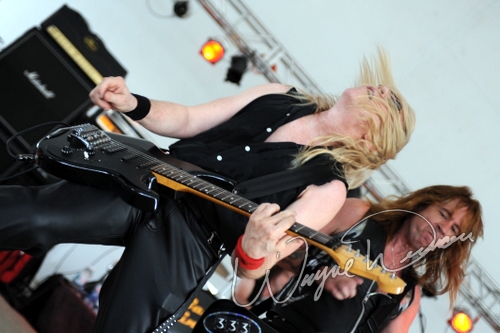 Krank by Wayne Dennon