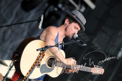 John Butler Trio live concert photo by Wayne Dennon