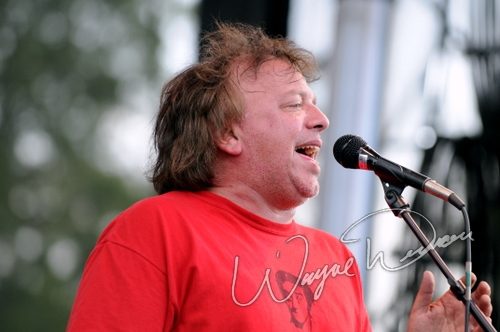 Ween live concert photo by Wayne Dennon