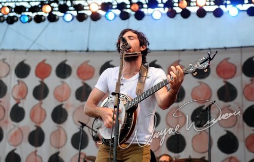 The Avett Brothers live concert photo by Wayne Dennon