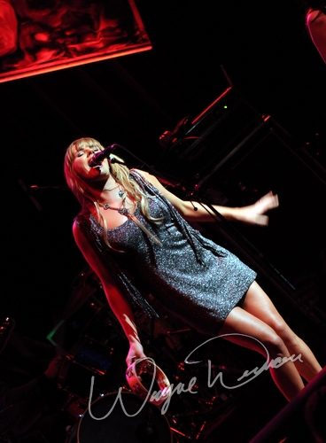 Grace Potter and the Nocturnals live concert photo by Wayne Dennon