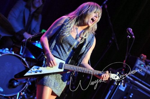 Grace Potter and the Nocturnals live concert photo by Wayne Dennon