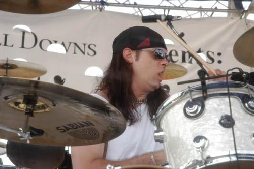 Outspoken live concert photo by Wayne Dennon