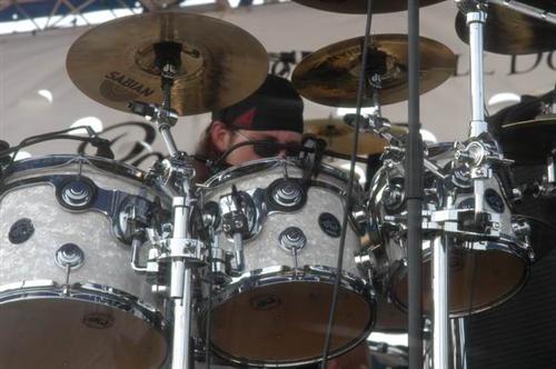 Outspoken live concert photo by Wayne Dennon