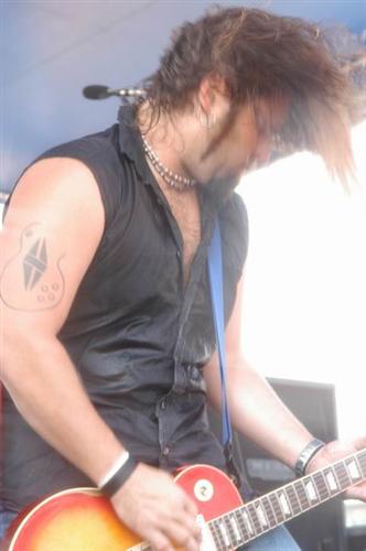 Outspoken live concert photo by Wayne Dennon