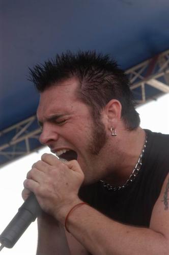 Outspoken live concert photo by Wayne Dennon
