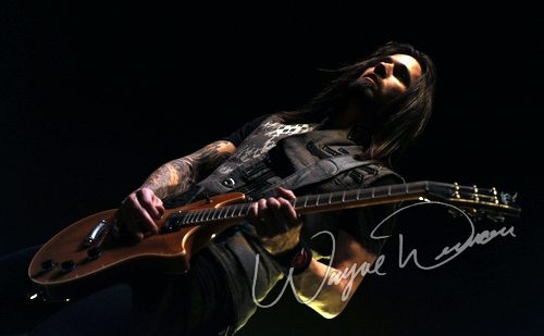 Papa Roach concert photo by Wayne Dennon