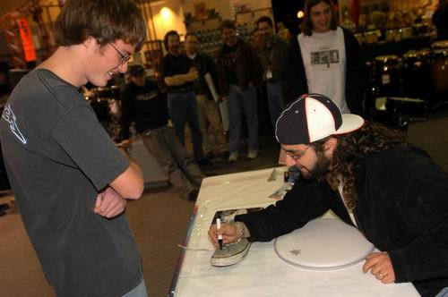 Mike Portnoy live concert photo by Wayne Dennon