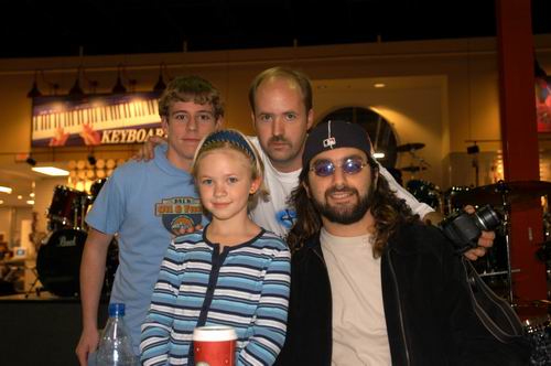 Mike Portnoy live concert photo by Wayne Dennon