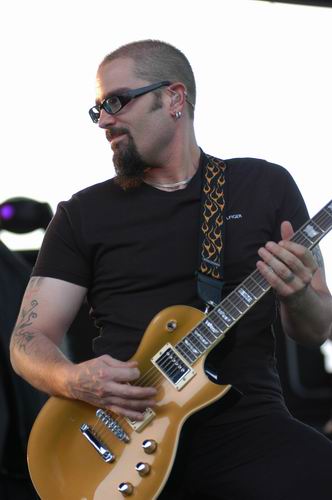 Queensryche live concert photo by Wayne Dennon