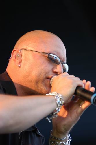 Queensryche live concert photo by Wayne Dennon