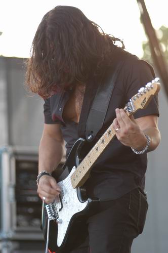 Queensryche live concert photo by Wayne Dennon