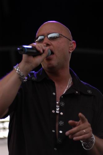 Queensryche live concert photo by Wayne Dennon