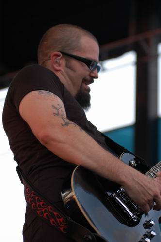 Queensryche live concert photo by Wayne Dennon