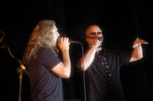 Queensryche live concert photo by Wayne Dennon
