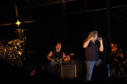 Queensryche live concert photo by Wayne Dennon