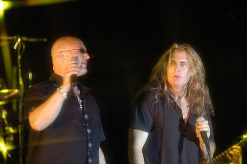 Queensryche live concert photo by Wayne Dennon